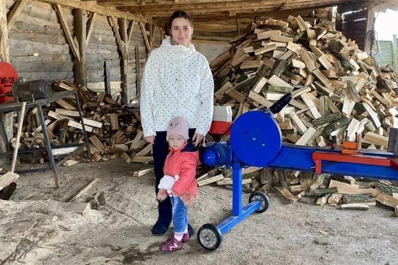 єРобота: Підприємиця з Чернігівщини запустила виробництво паливних пелет
