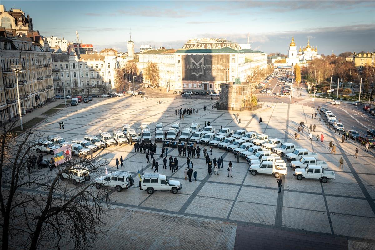 Урочиста передача автомобілів та обладнання для саперів від Японії