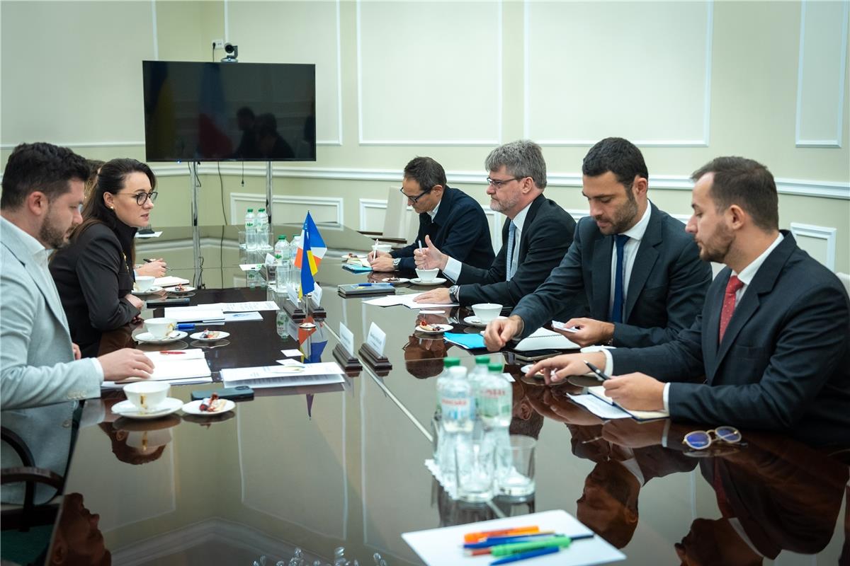 Україна і Франція планують поглибити економічне співробітництво - Юлія Свириденко на зустрічі із послом Франції

