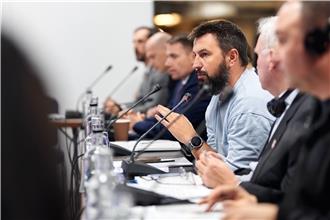 Автопарк, що не працює: на 11-ій Секторальній робочій групі обговорили як відновлювати машини розмінування