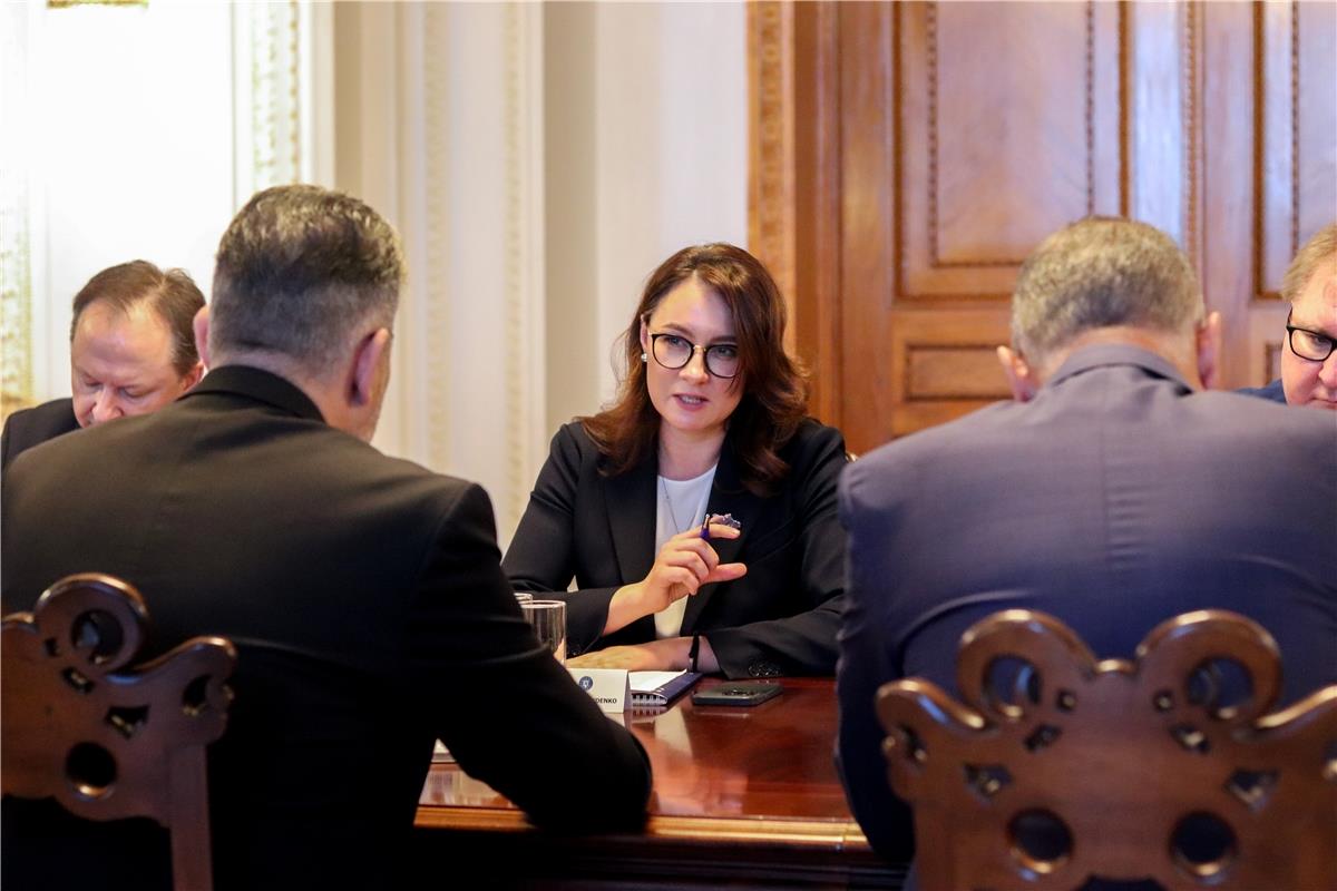 Шукаємо конструктивне рішення щодо торгівлі зерном, яке буде вигідним для всіх країн - Юлія Свириденко в Румунії
