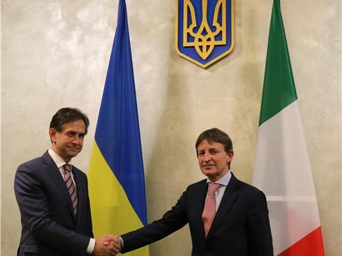 Любченко+Італія