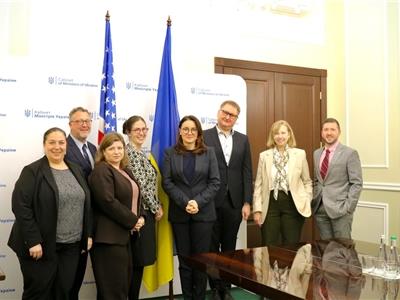 Квін
